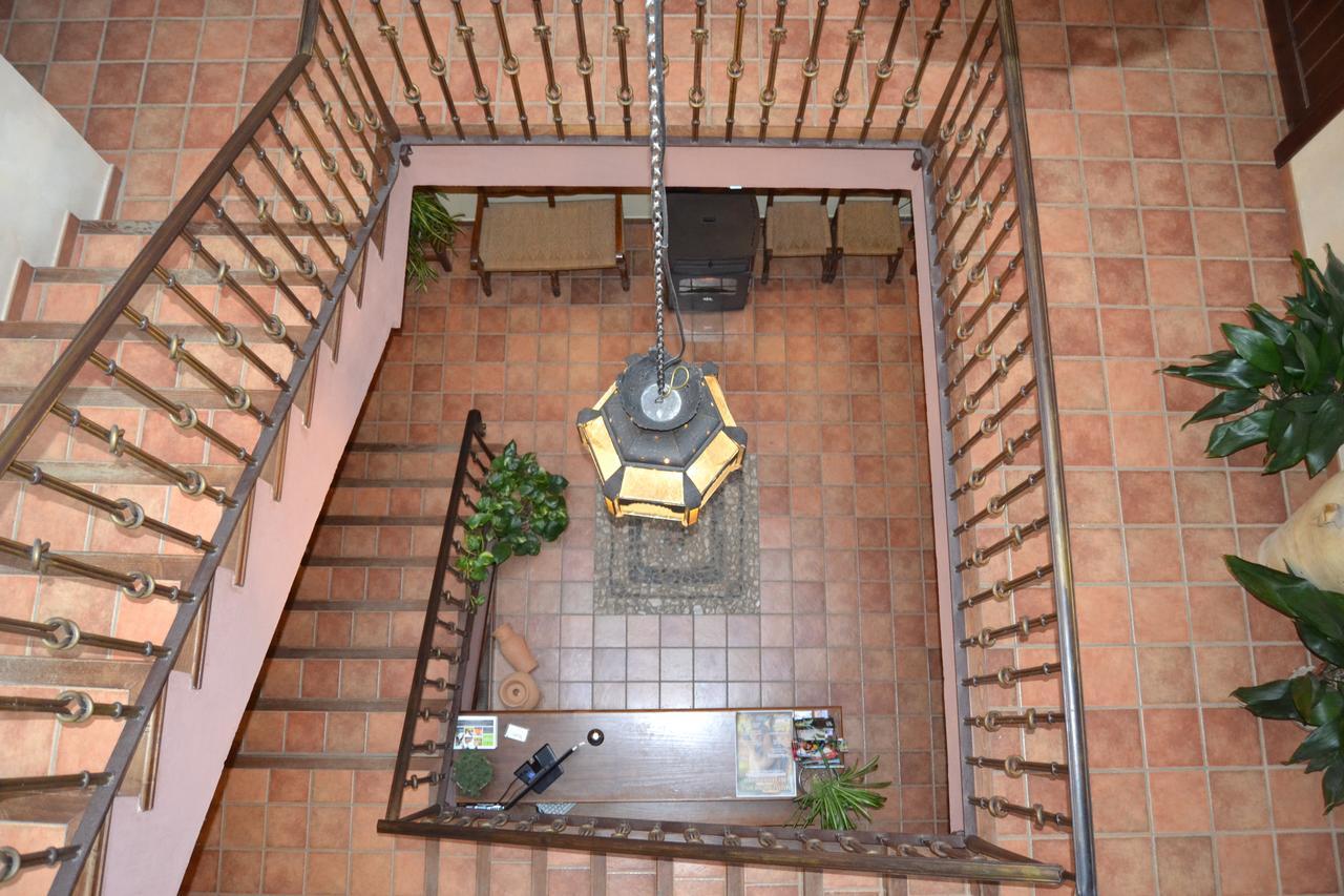 Hostal Toribio Galaroza Kültér fotó