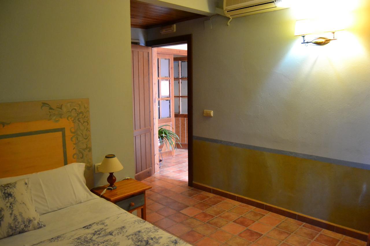 Hostal Toribio Galaroza Kültér fotó