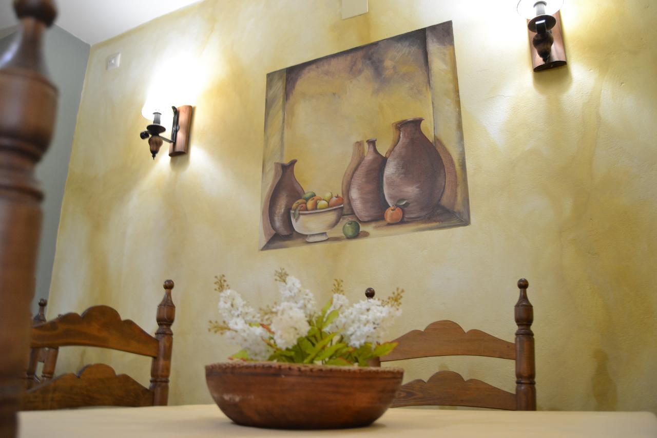 Hostal Toribio Galaroza Kültér fotó