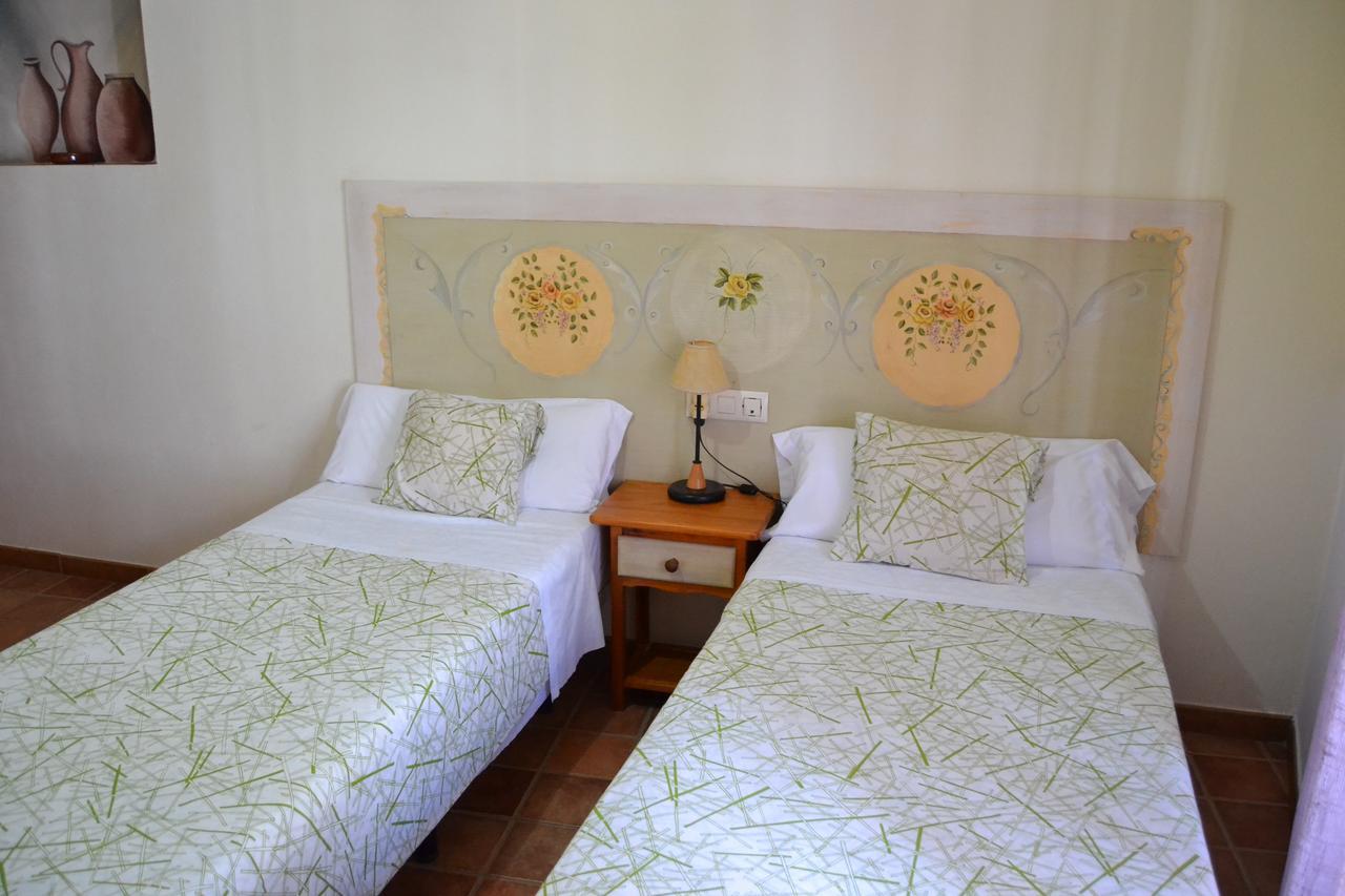 Hostal Toribio Galaroza Kültér fotó